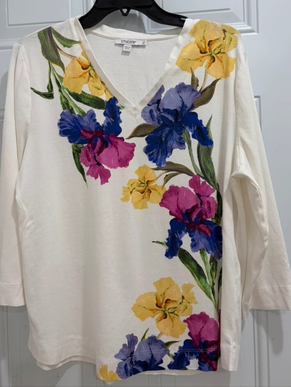 Chico's Tee  Size 3 (XL)